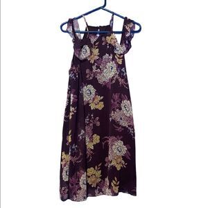 Baileyblue size medium floral top